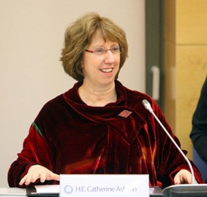 Catherine Ashton invite toutes les parties prenantes au processus électoral à la retenue. 