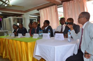  Des candidats malheureux aux dernières législatives à Toliara I. (Yvon RAM)