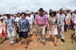  Ambatolampy, Fenoarivobe et Alakamisy Fenoarivo voteront pour Jean Louis Robinson.