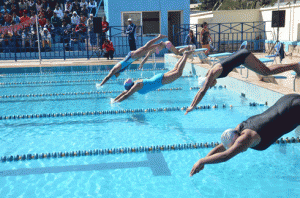 Il fallait beaucoup de courage aux candidats pour se jeter à l’eau lors du premier jour d’épreuves de natation à l’ANS ! Photo Kelly