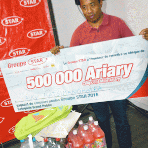 Aiky Ratsimanohatra, grand gagnant du concours photo organisé par Star. (photo : Kelly)