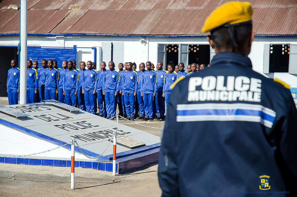 Commune Urbaine Dantananarivo C L Bration Des Ans De La Police Municipale Soci T