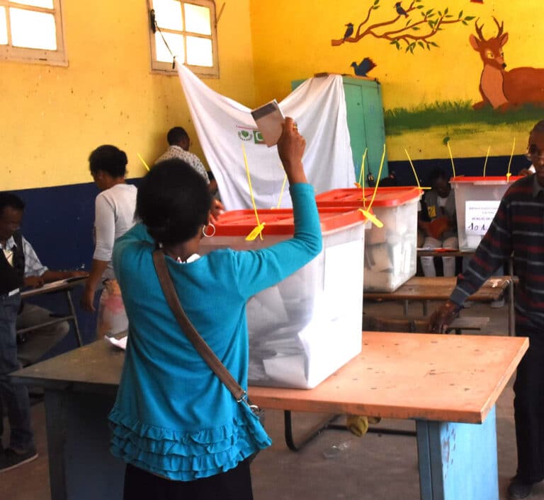 Élections législatives : La communauté internationale réitère son attachement au respect de l’Etat de droit