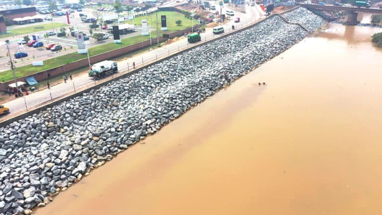 Digues de la Sisaony et de l&rsquo;Ikopa : Phase finale des travaux de réhabilitation