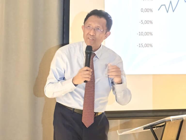 Paris : Hery Rajaonarimampianina alerte sur la situation du pays