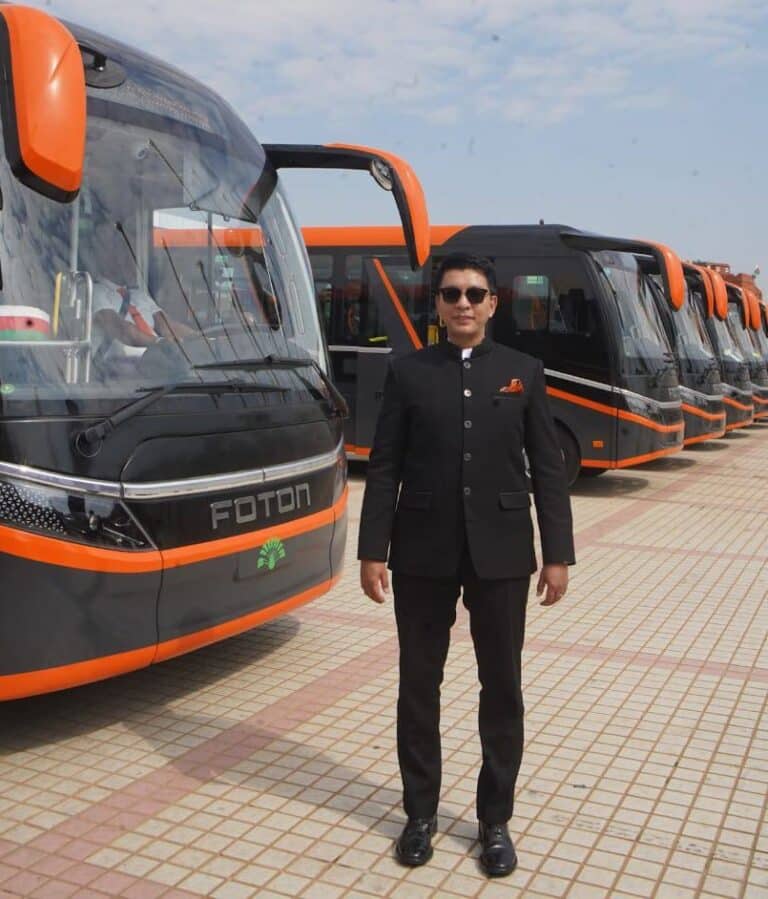 Andry Rajoelina : « Création de 1 500 emplois avec les bus électriques »