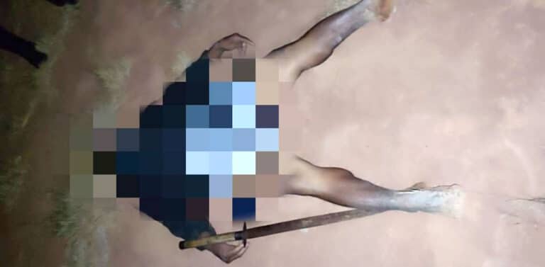 Ampangabe Ambohidratrimo : Jiolahy raindahiny maty voatifitra