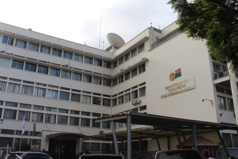 FEC – FRD : Une délégation technique du FMI, dans nos murs