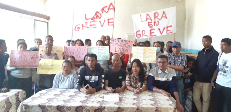 Antsirabe Fitokonana faobe : Mikatona ny Lisea André Resamba