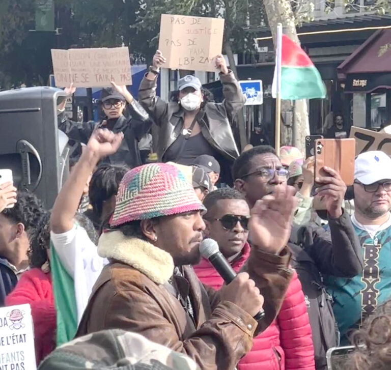 Refondation de la République : Retour progressif au pays des exilés politiques