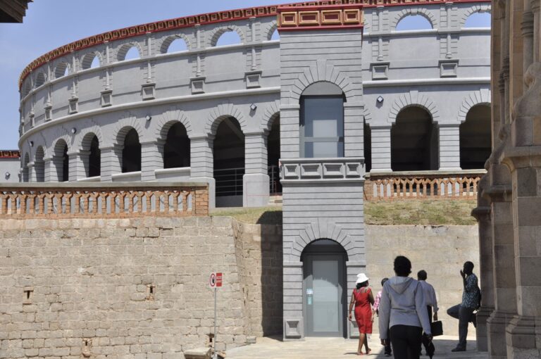 Patrimoine : Le Palais de la reine, fermé jusqu’à demain 