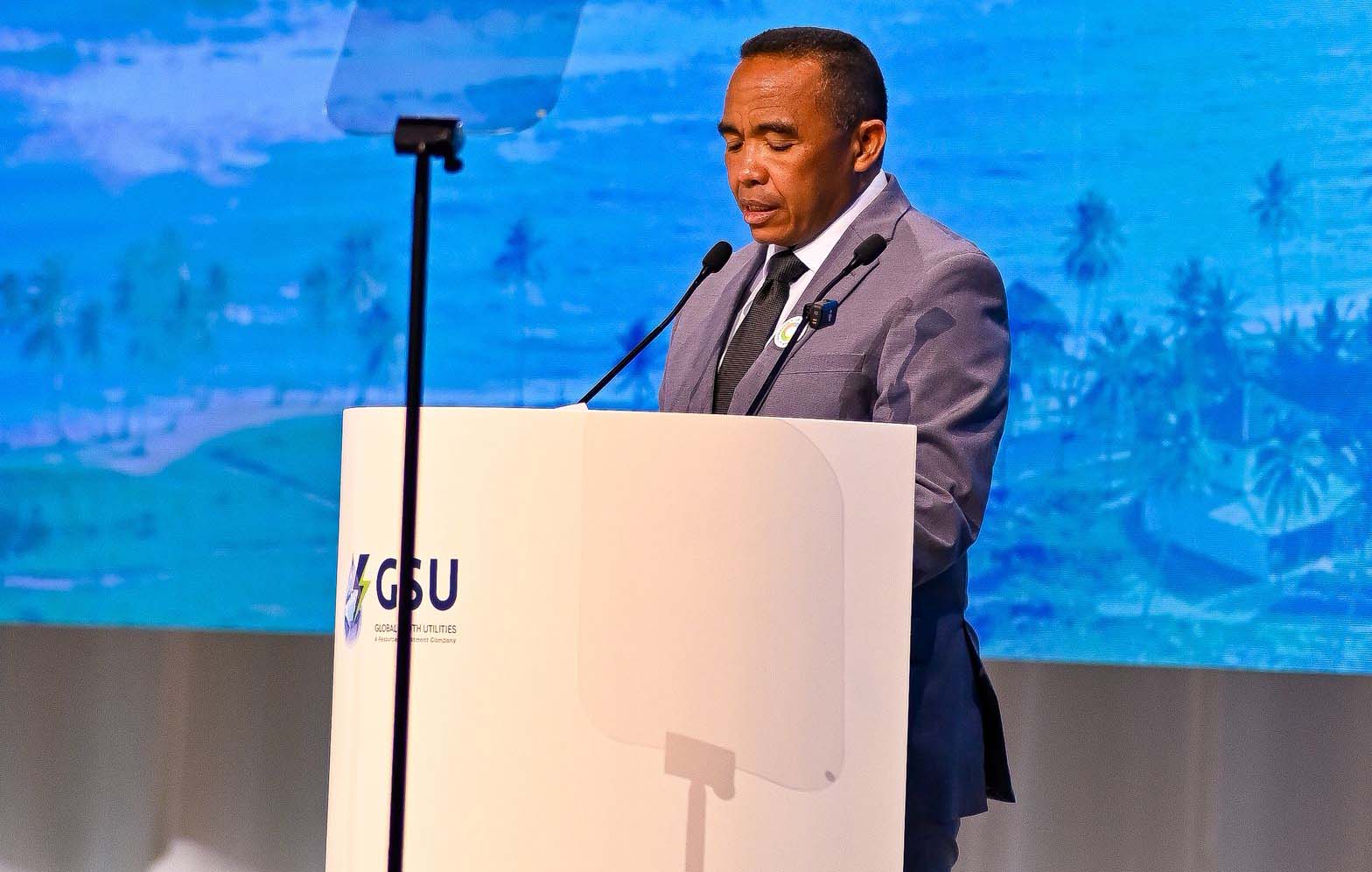 QueenVegas Highlights: Malagasy President Michaël Randrianirina Breaks  Norms on International Stage