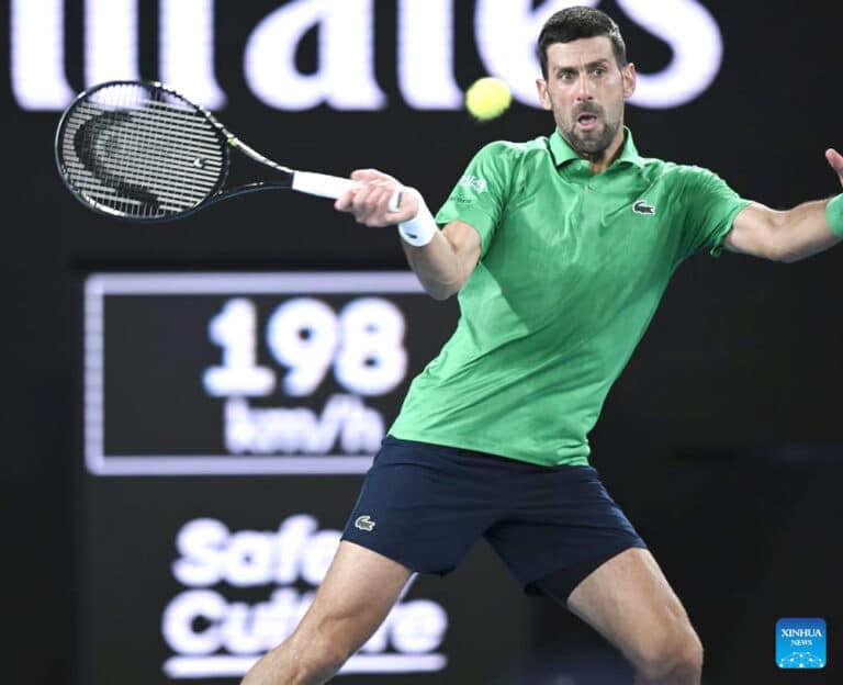 Tennis-Open d’Australie : Djokovic, qualifié en quarts sans jouer, Mensik forfait