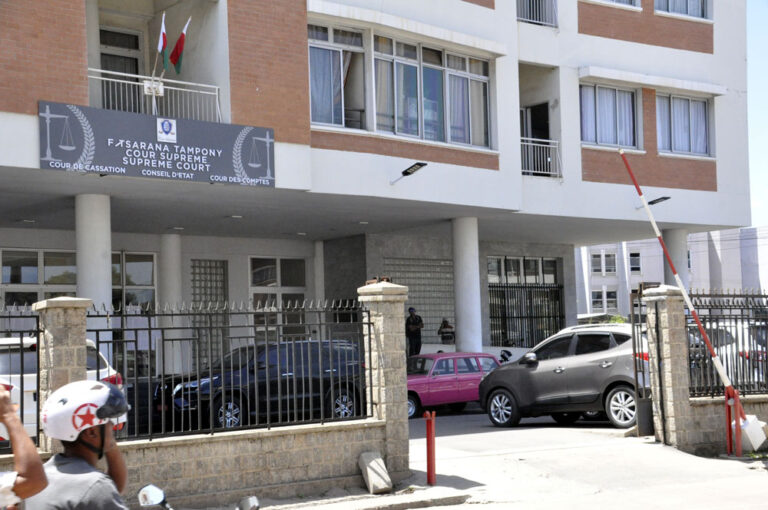 Gestion publique : La Cour des comptes a passé au crible 33 ministères