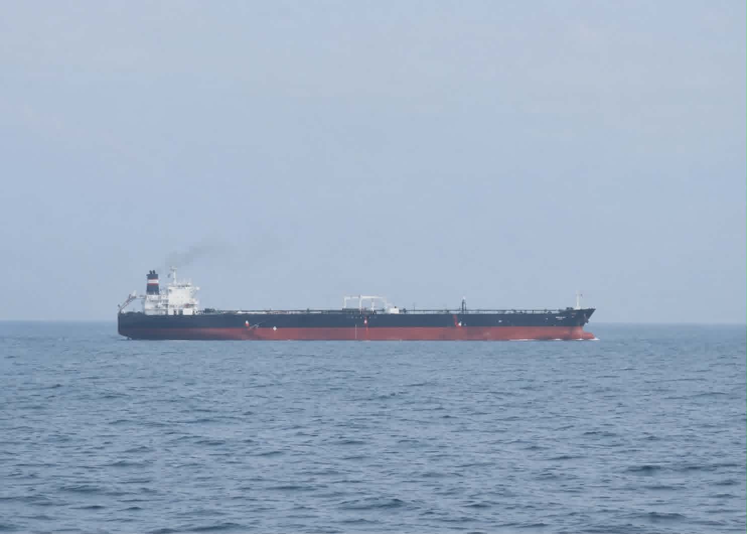 Violation d’un embargo international : Un pétrolier battant pavillon malgache arraisonné par la marine française