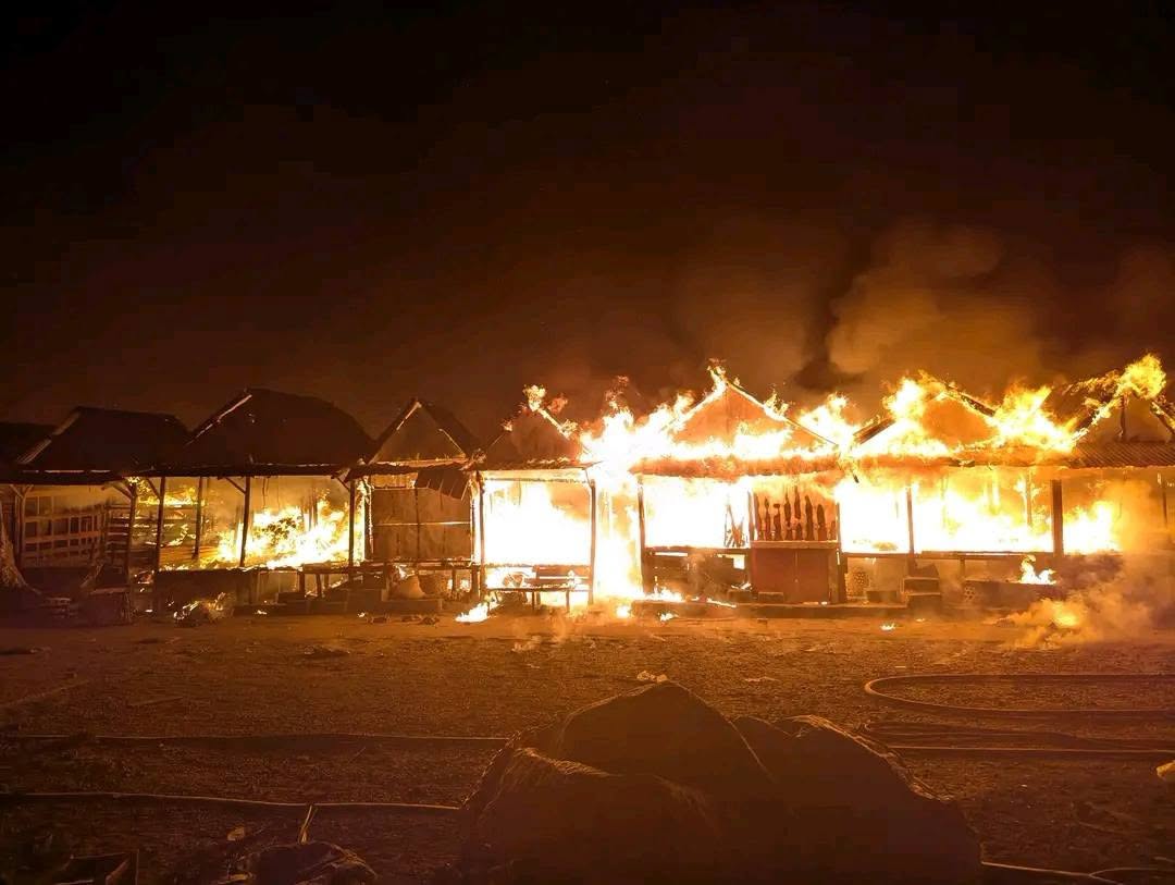 Bazarikely-Toamasina : Un corps carbonisé et plus de 3 000 kiosques détruits par l’incendie