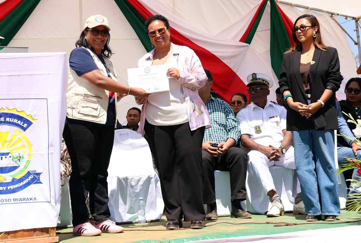 Fondation Axian : Un nouveau lycée pour Alakamisy Fenoarivo