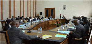 Jusqu’ici, le Conseil des ministres continue la nomination aux hauts emplois de l’Etat.