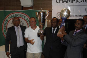 Les trophées de la Cosafa Cup et de la CAN remportés par les Barea.